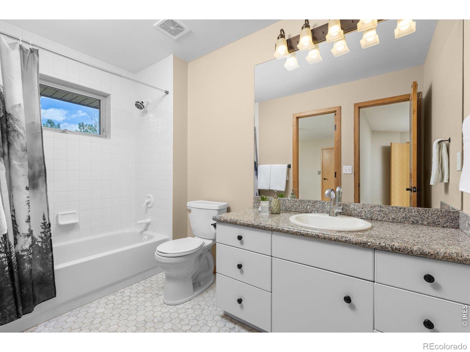 4005 Pebble Beach Drive Longmont CO 80503