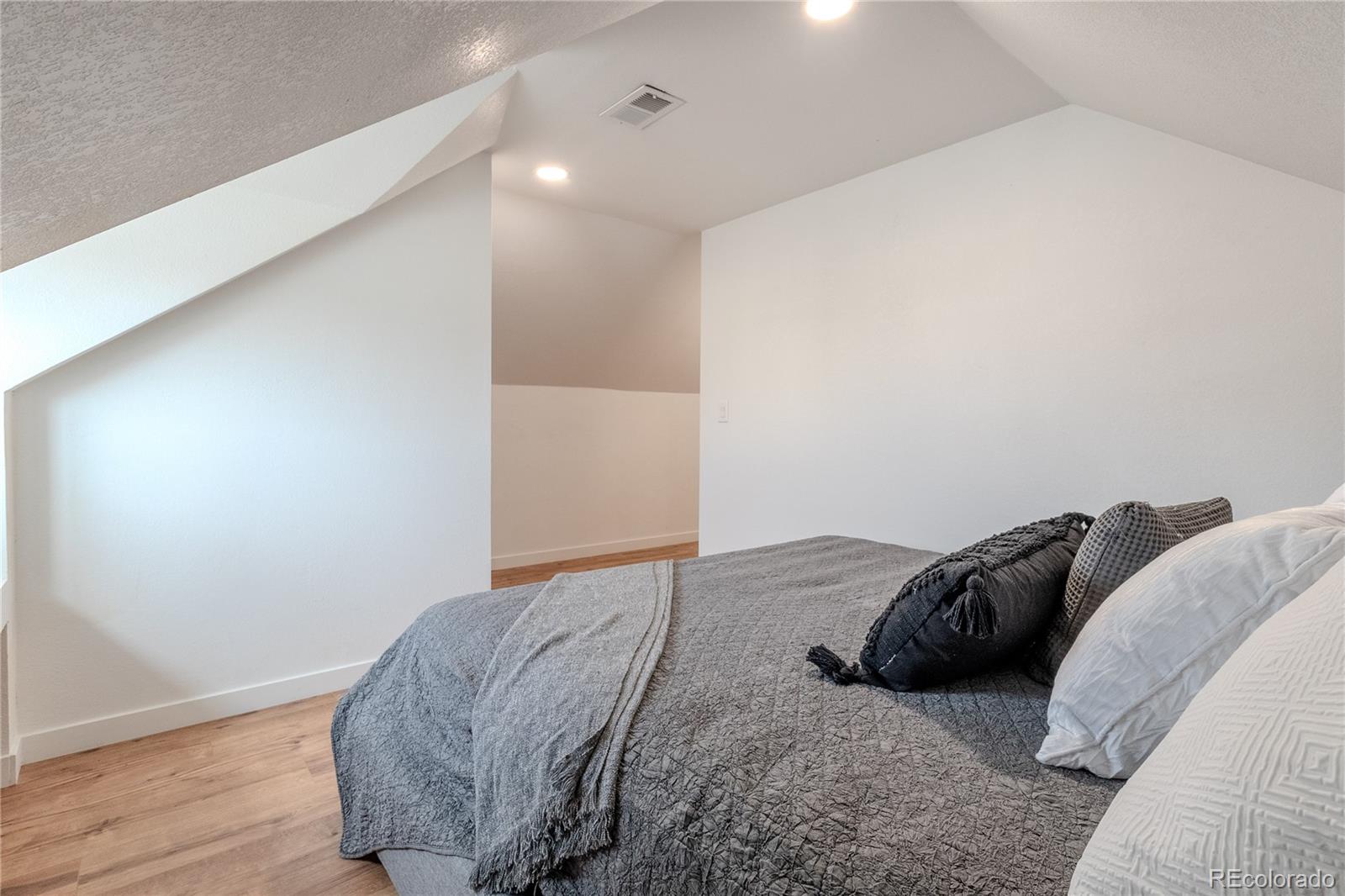 342 S Lincoln Street Denver CO 80209