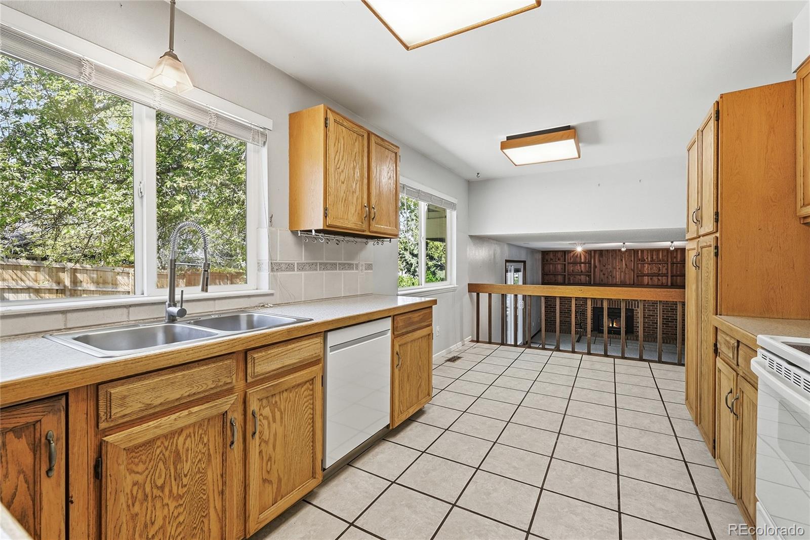 7711 S Rosemary Way Centennial CO 80112