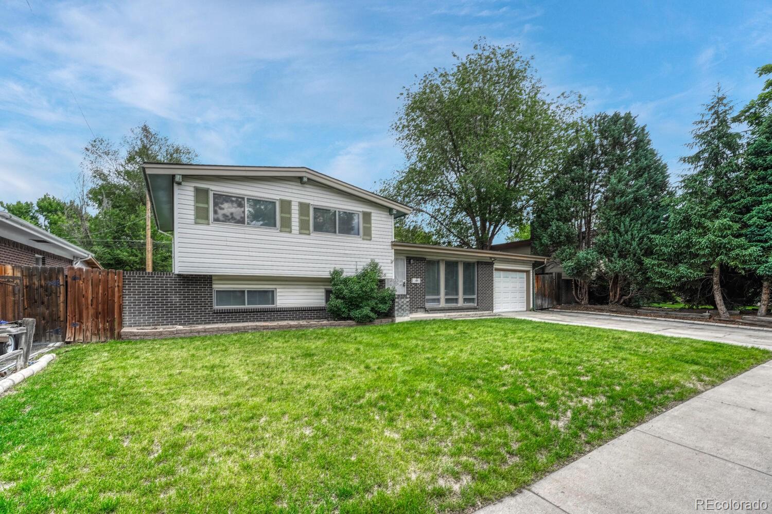 2729 N Prospect Street Colorado Springs CO 80907