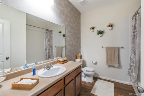 855 N Waterloo Circle Aurora CO 80018