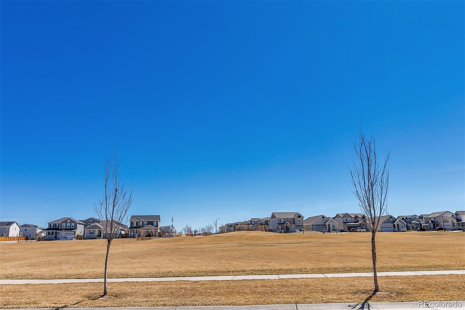 855 N Waterloo Circle Aurora CO 80018