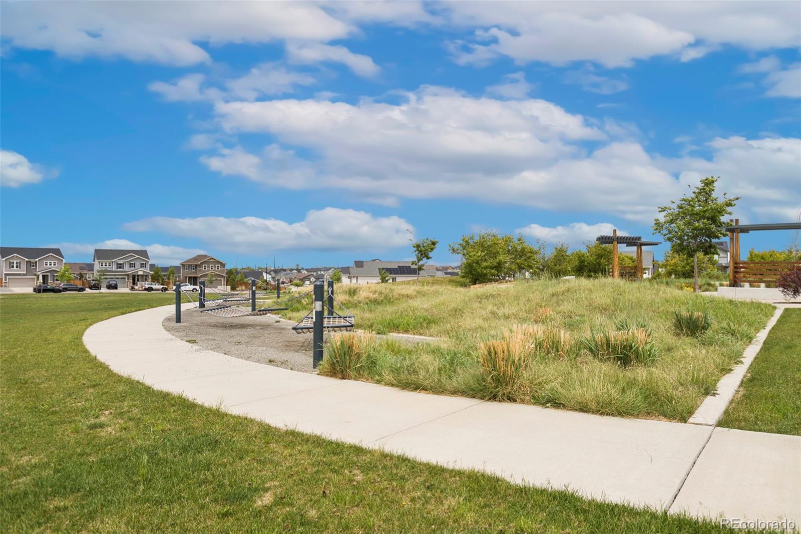 855 N Waterloo Circle Aurora CO 80018