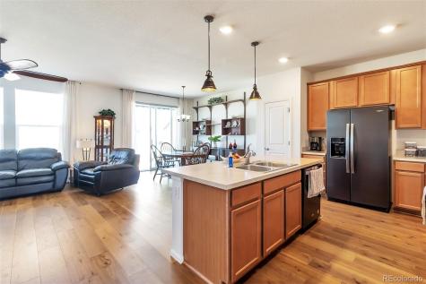 855 N Waterloo Circle Aurora CO 80018