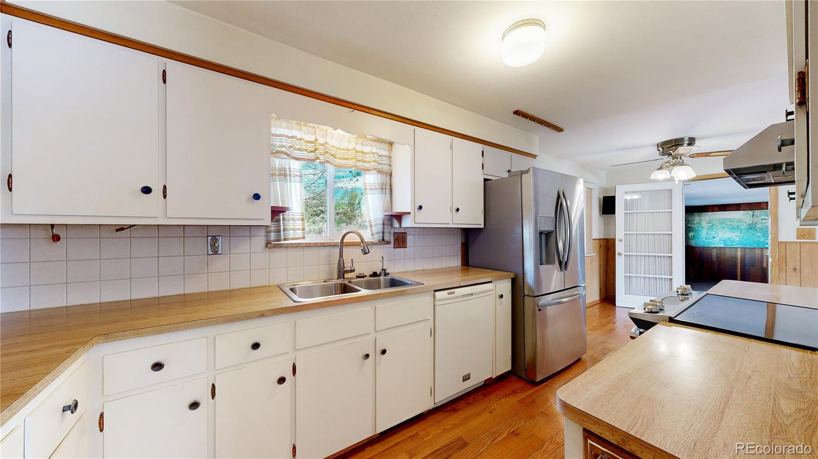 8041 Oak Street Arvada CO 80005