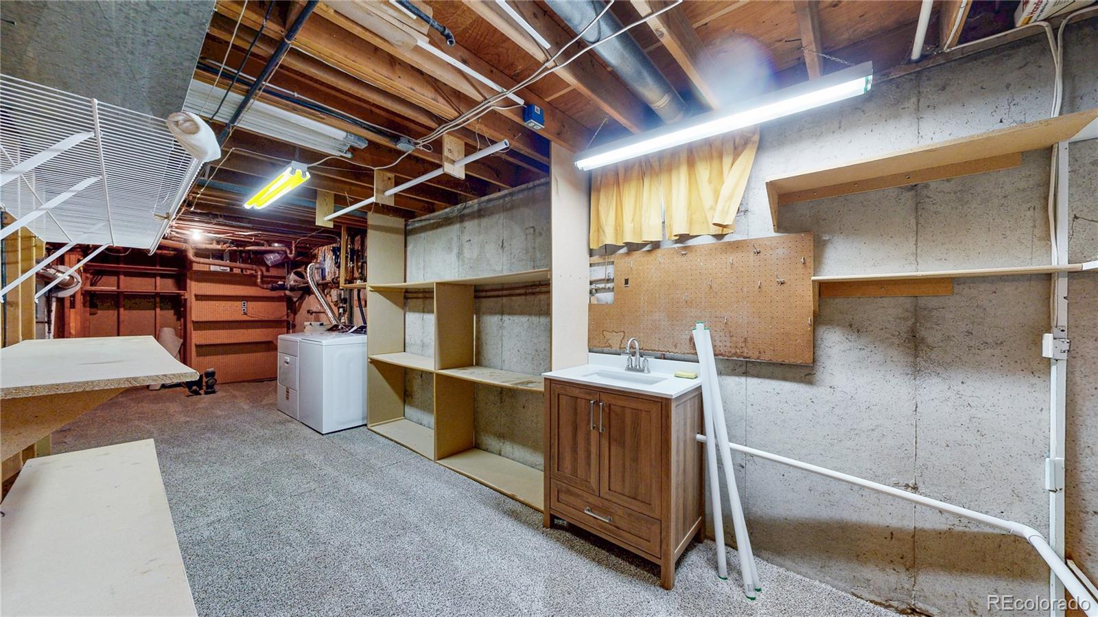 8041 Oak Street Arvada CO 80005