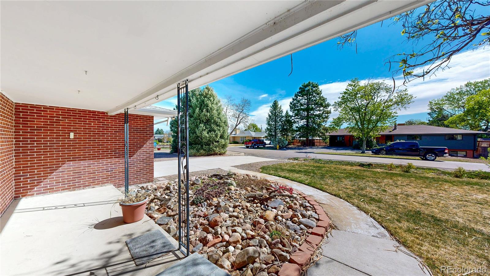 8041 Oak Street Arvada CO 80005
