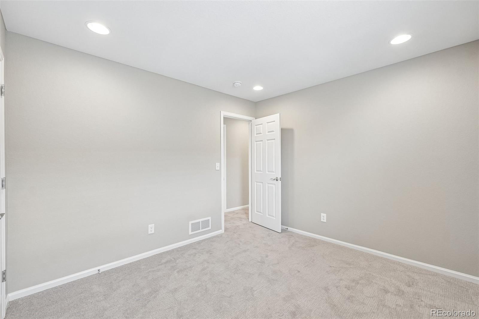 6568 N Ceylon Street Denver CO 80249