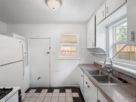 2510 Brentwood Street Lakewood CO 80214