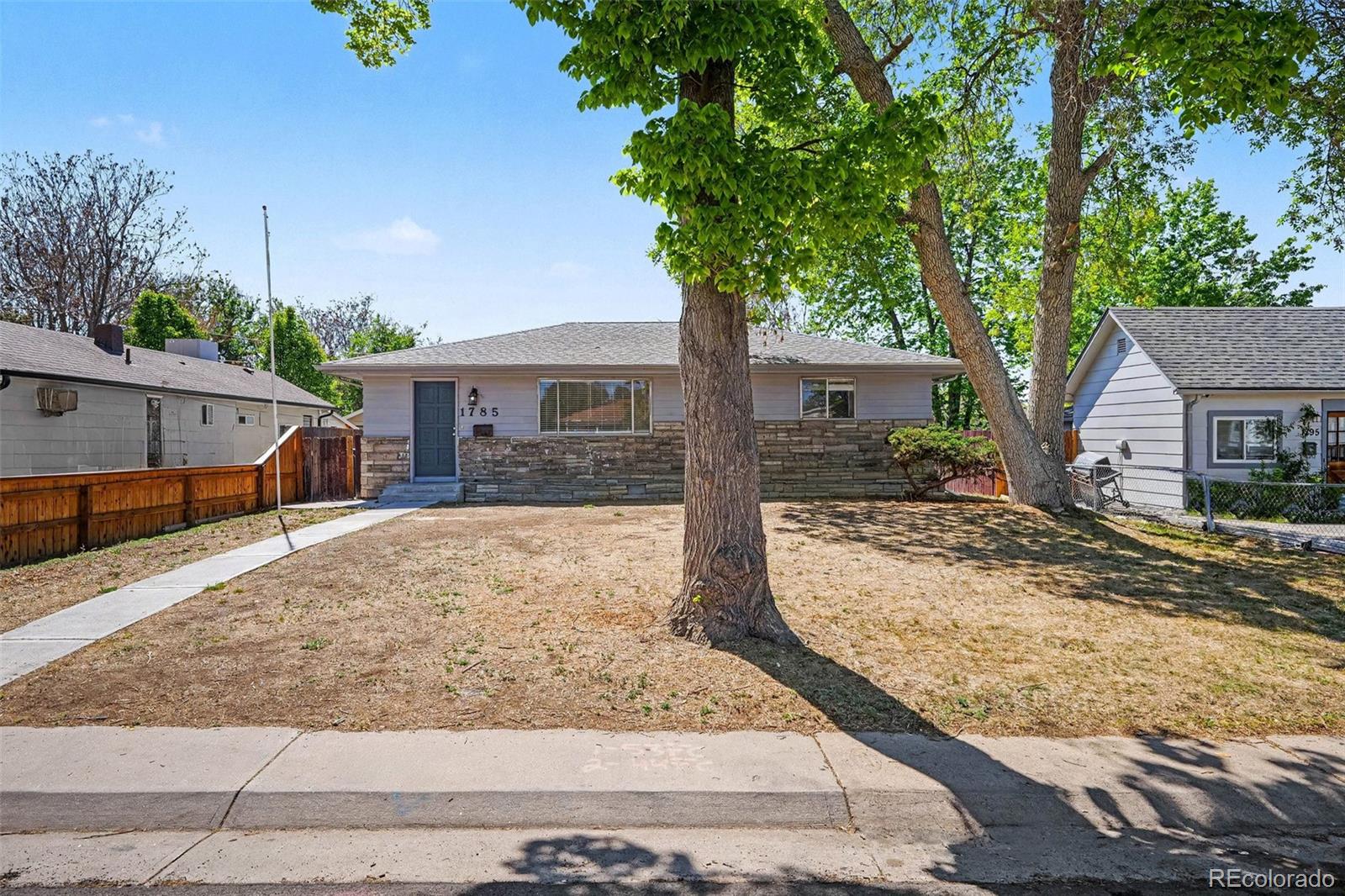 1785 Florence Street Aurora CO 80010