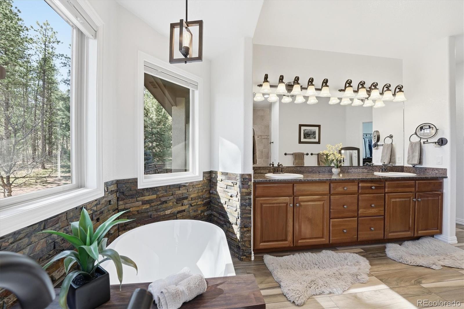 4680 Mohawk Drive Larkspur CO 80118