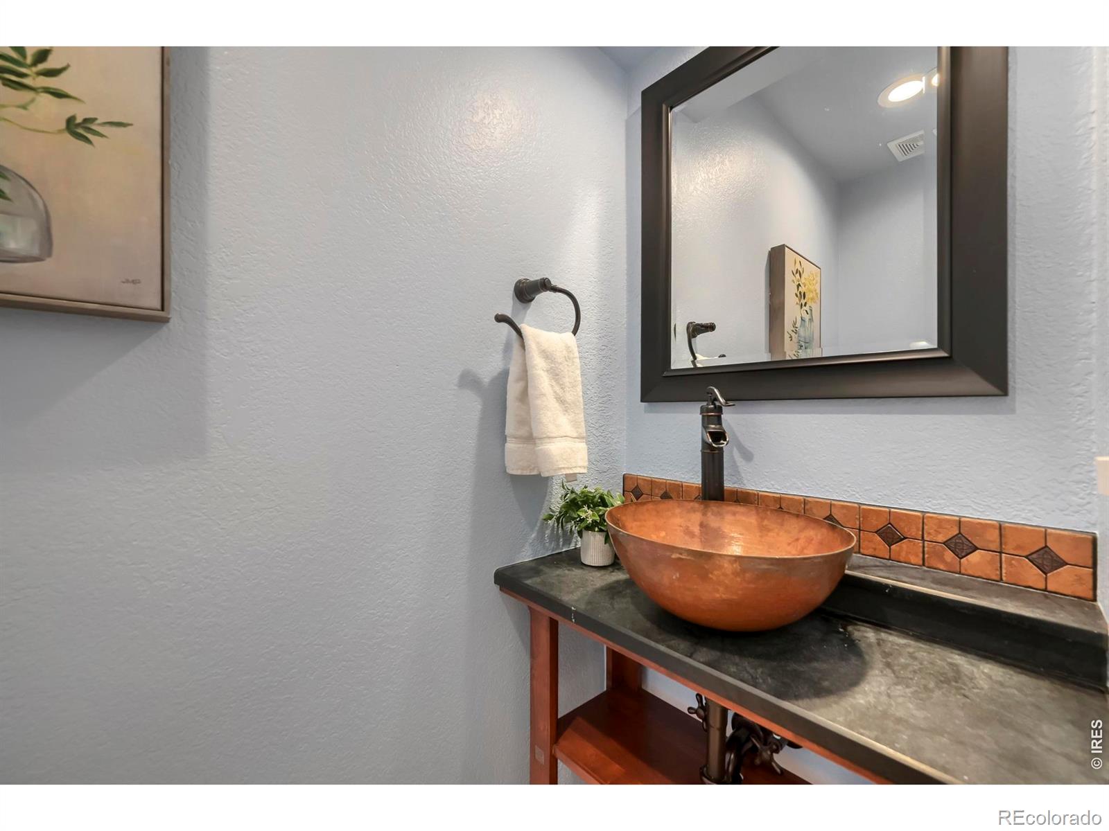 3965 Hawthorne Circle Longmont CO 80503