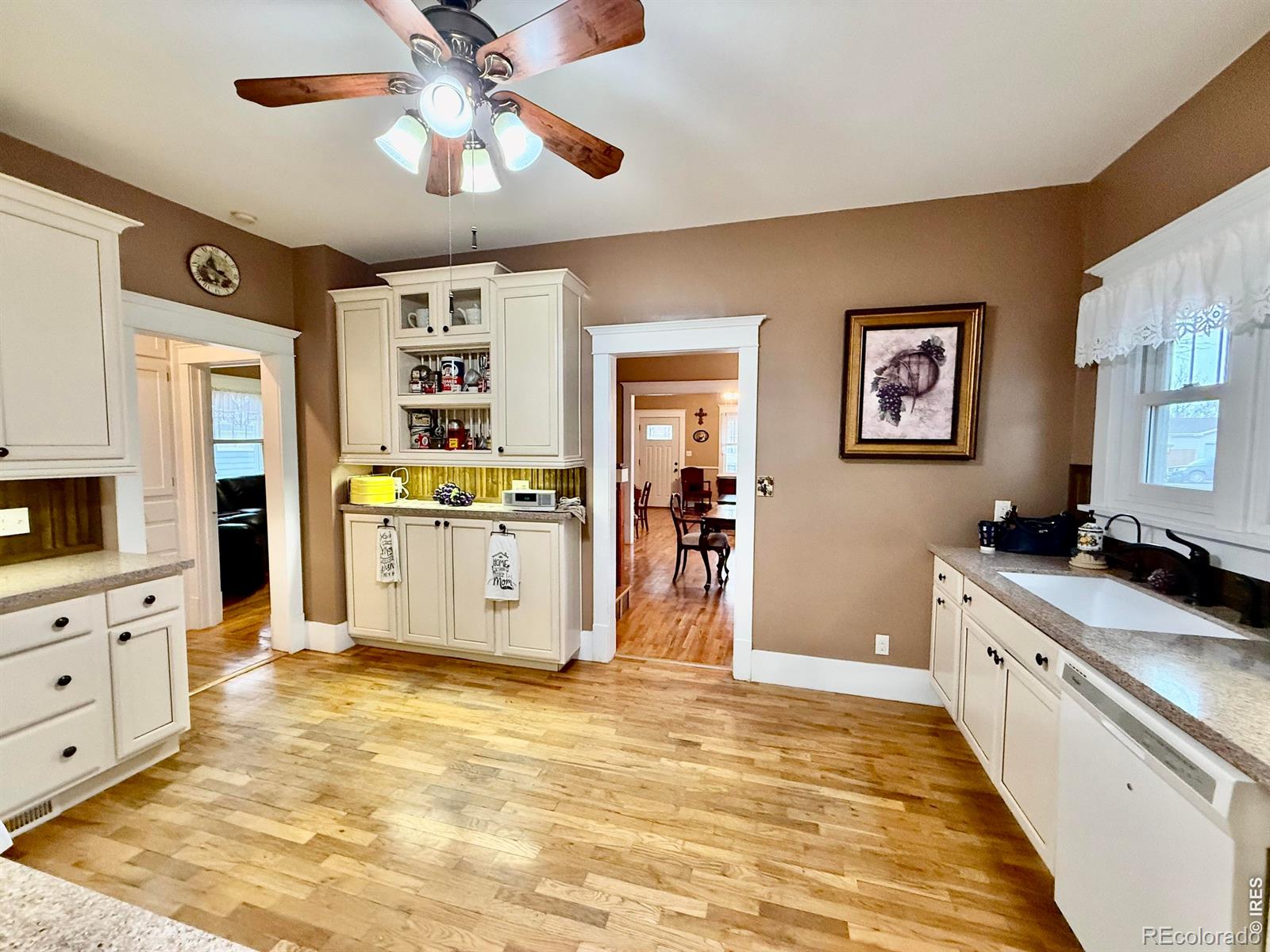324 S Bowman Avenue Holyoke CO 80734