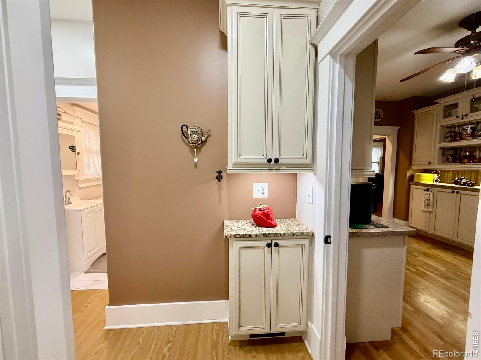 324 S Bowman Avenue Holyoke CO 80734