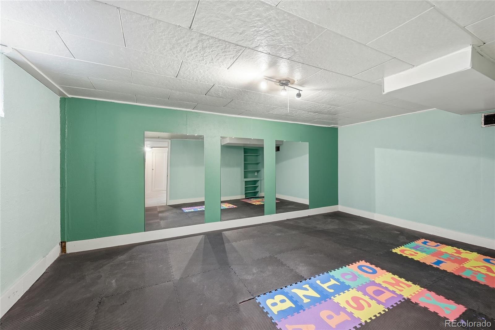 1000 Locust Street Denver CO 80220