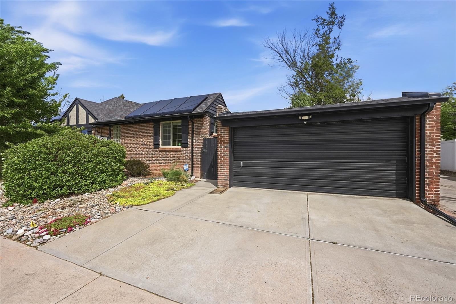 1000 Locust Street Denver CO 80220