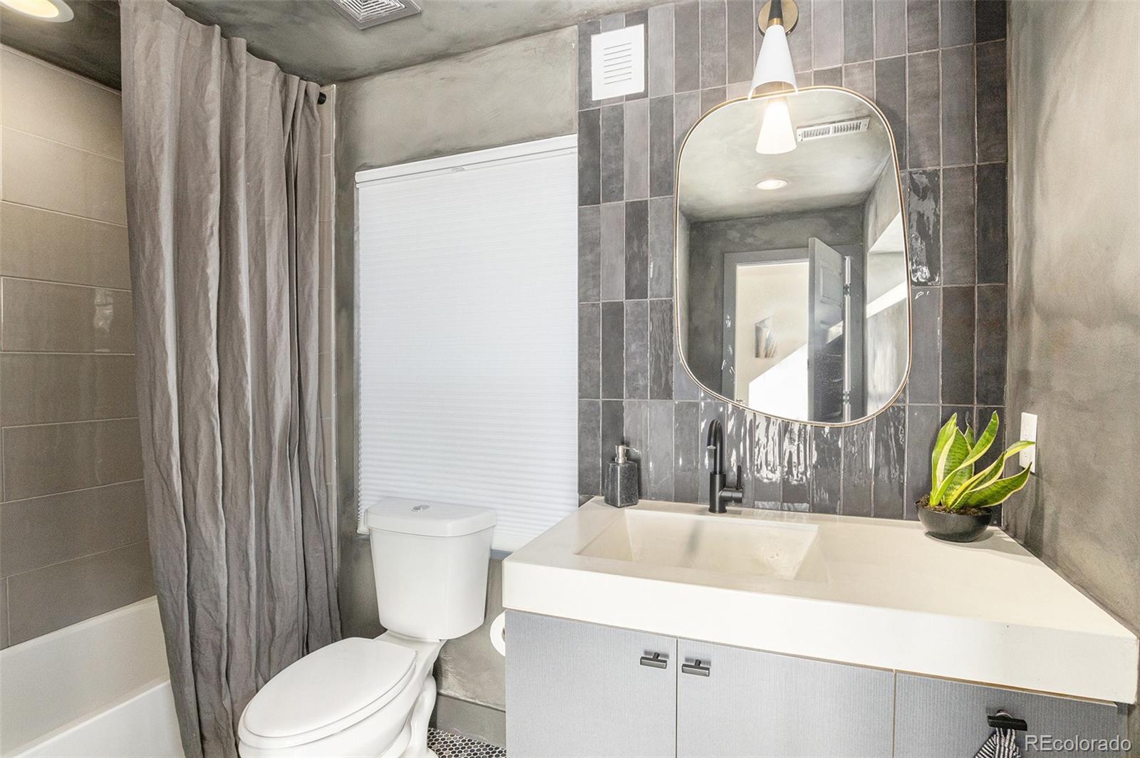 3815 W Alice Place Denver CO 80211