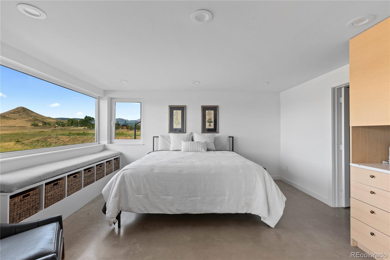 5952 Oxford Road Niwot CO 80503