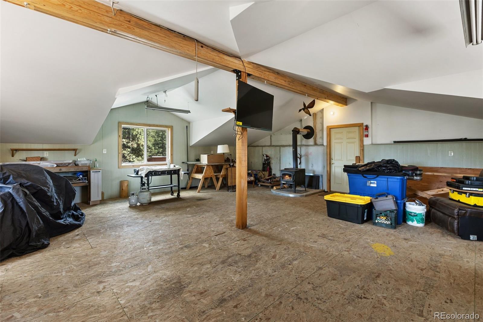 11396 County Road 102 Guffey CO 80820