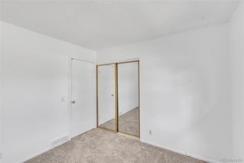 3703 S Mission Parkway Aurora CO 80013