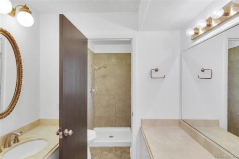 3703 S Mission Parkway Aurora CO 80013