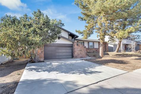 3703 S Mission Parkway Aurora CO 80013