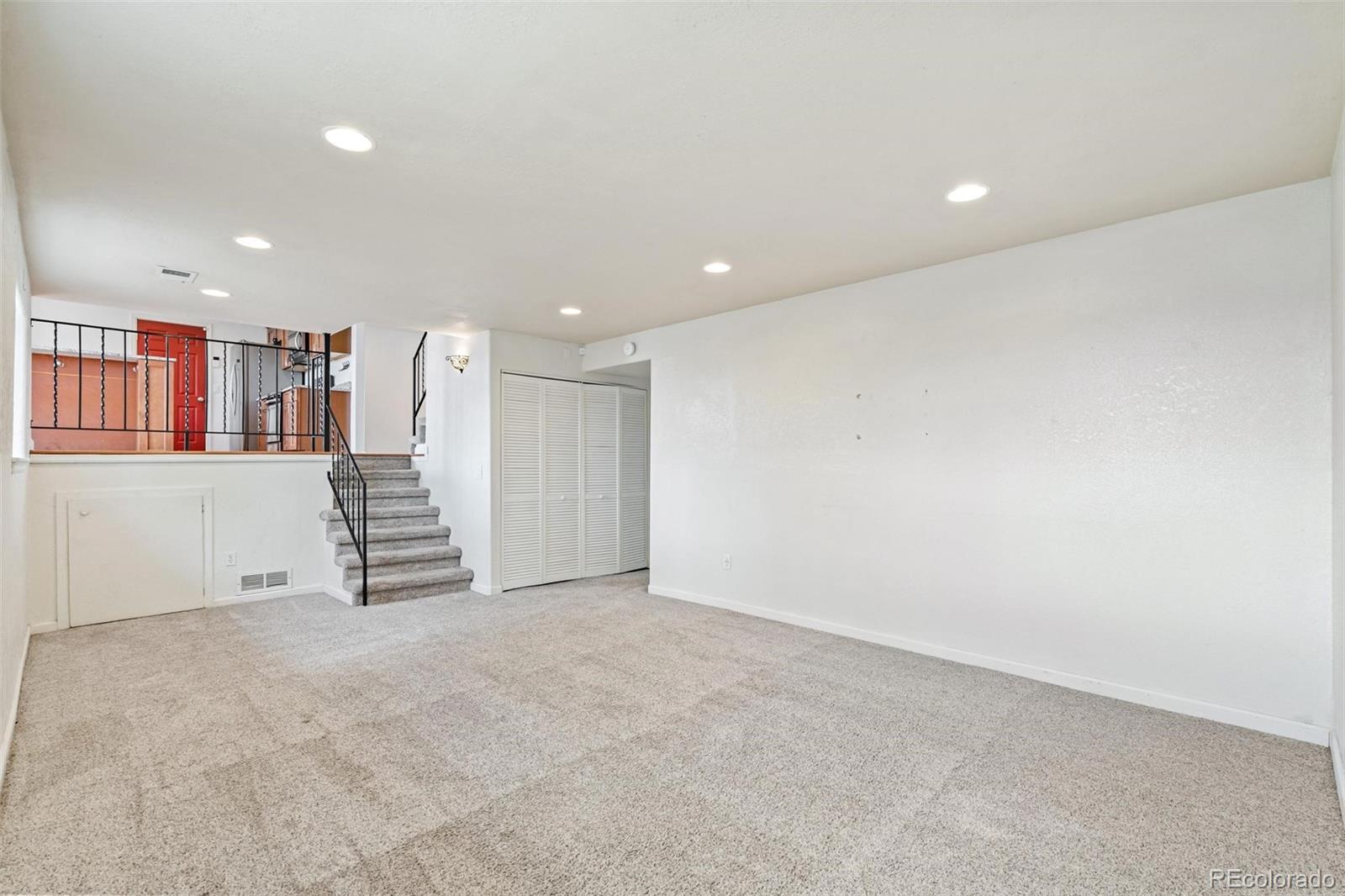2530 W 100th Avenue Denver CO 80260