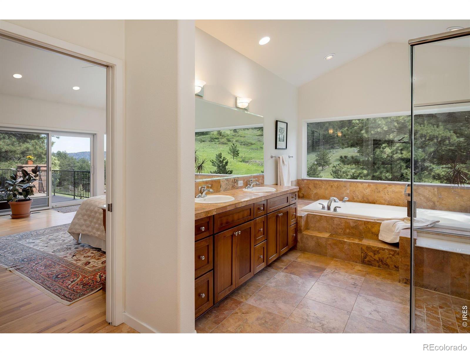 95 Rowell Drive Lyons CO 80540