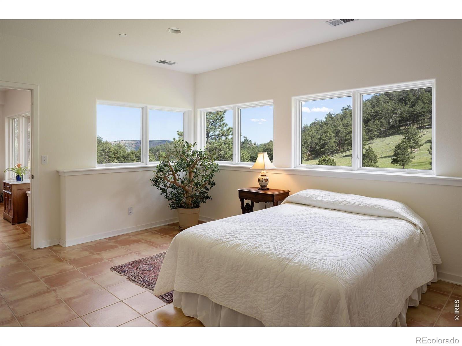95 Rowell Drive Lyons CO 80540