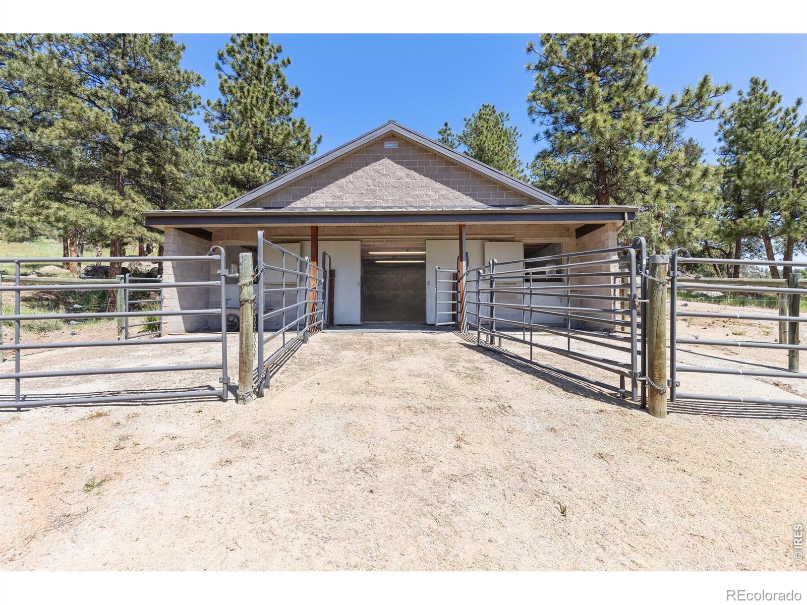 95 Rowell Drive Lyons CO 80540
