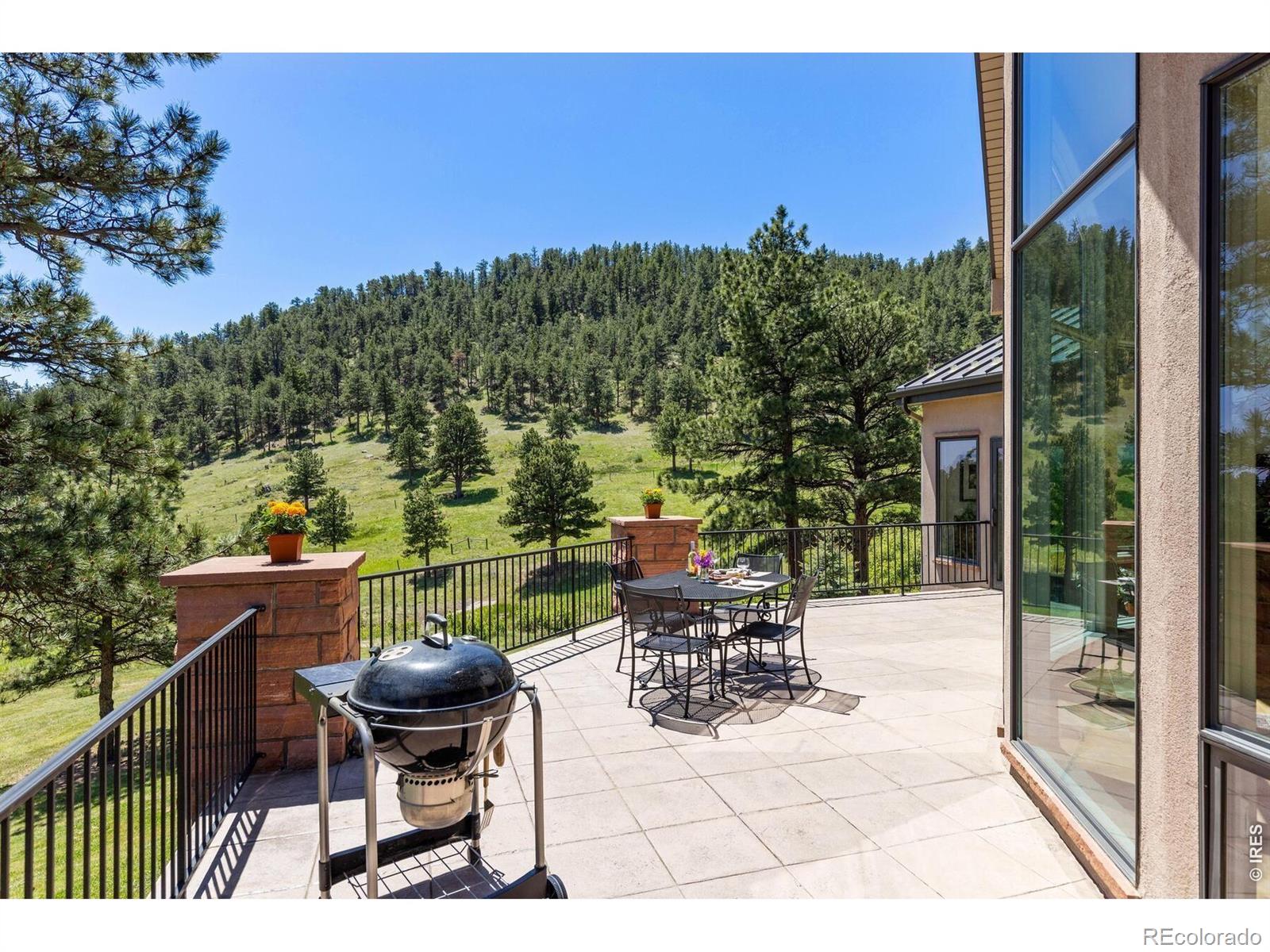 95 Rowell Drive Lyons CO 80540