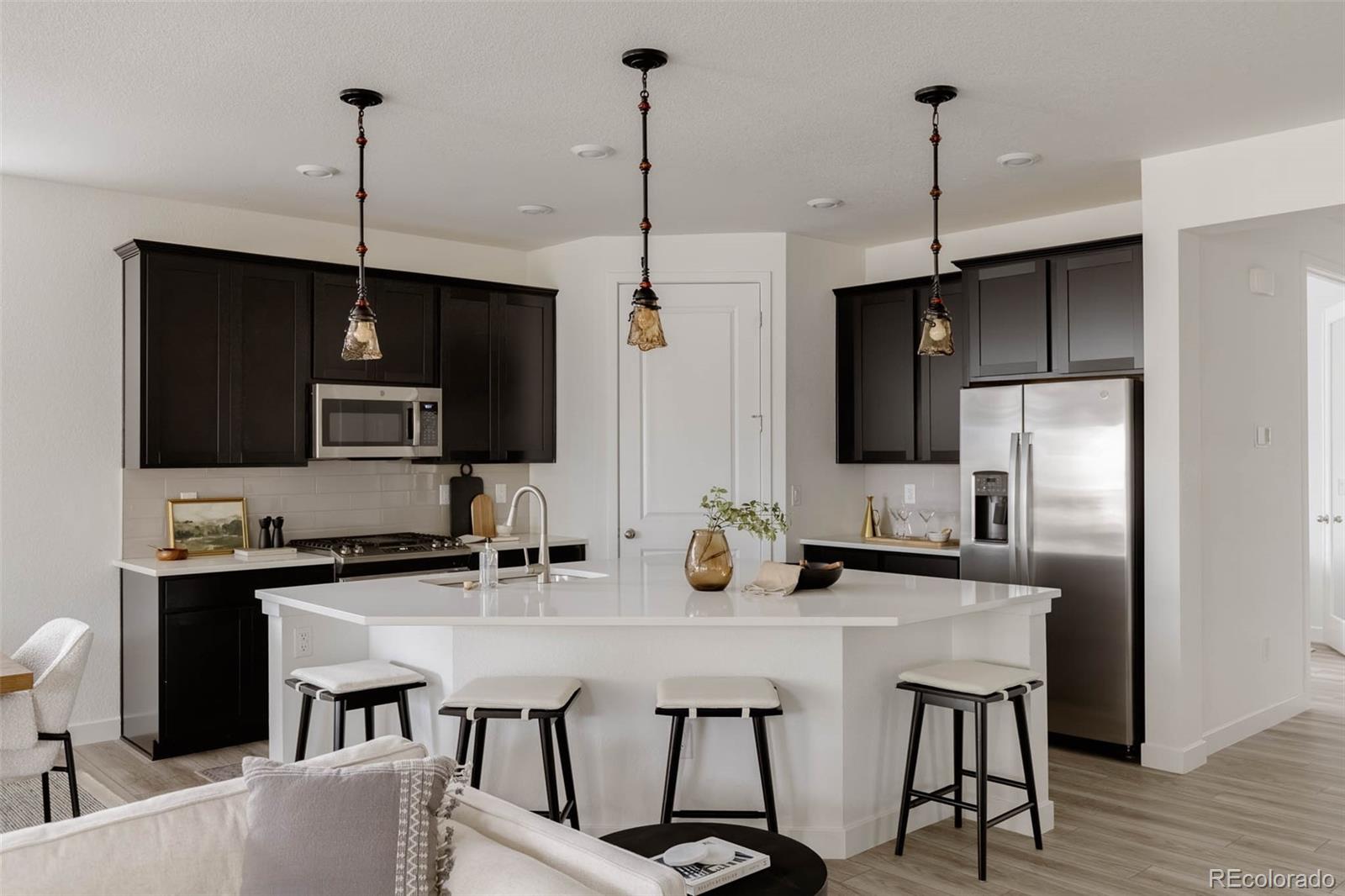 8571 S Riviera Court Aurora CO 80016