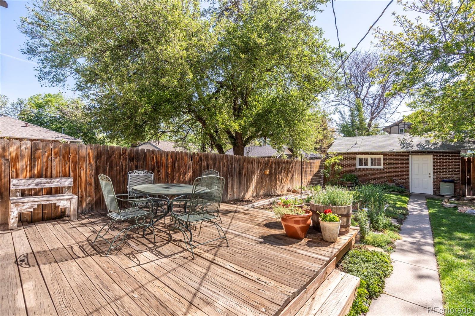 906 Monroe Street Denver CO 80206