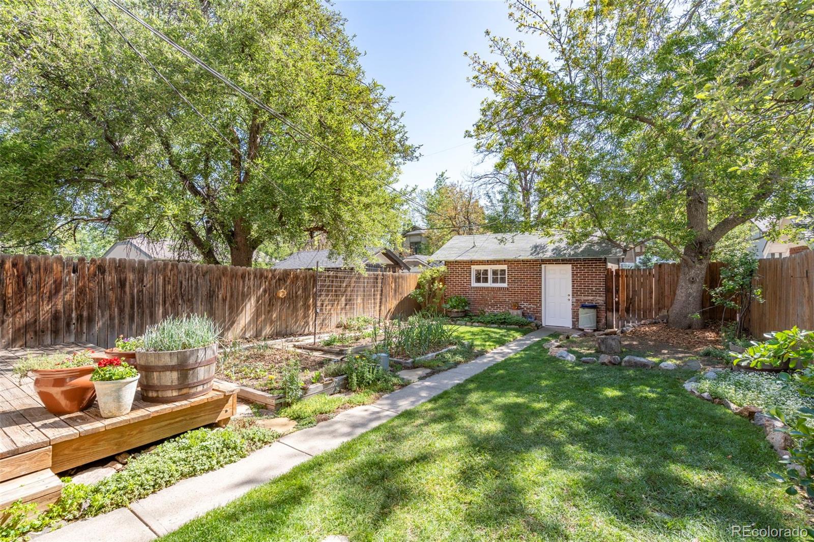 906 Monroe Street Denver CO 80206