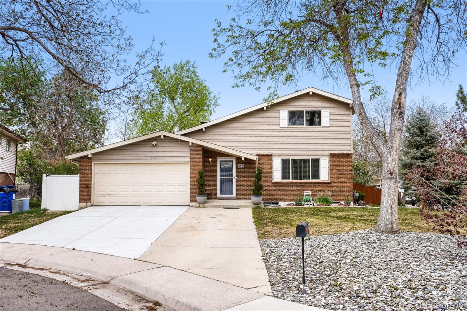 8901 W Radcliffe Place Littleton CO 80123