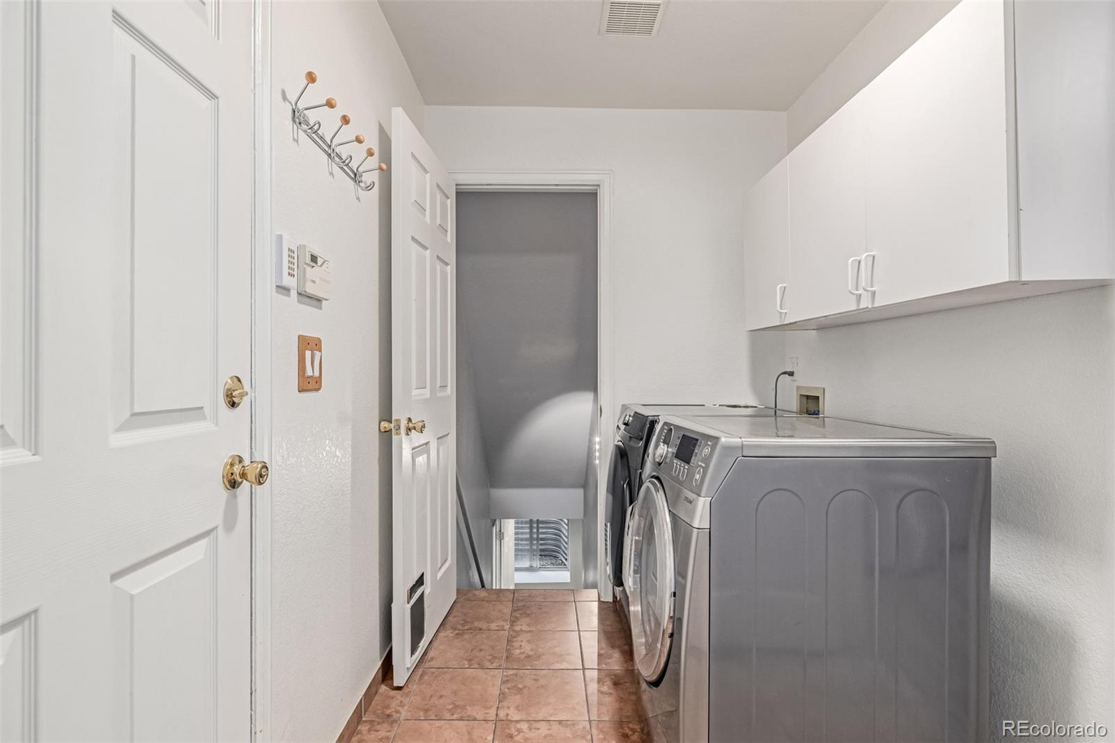2905 S Deframe Way Lakewood CO 80228