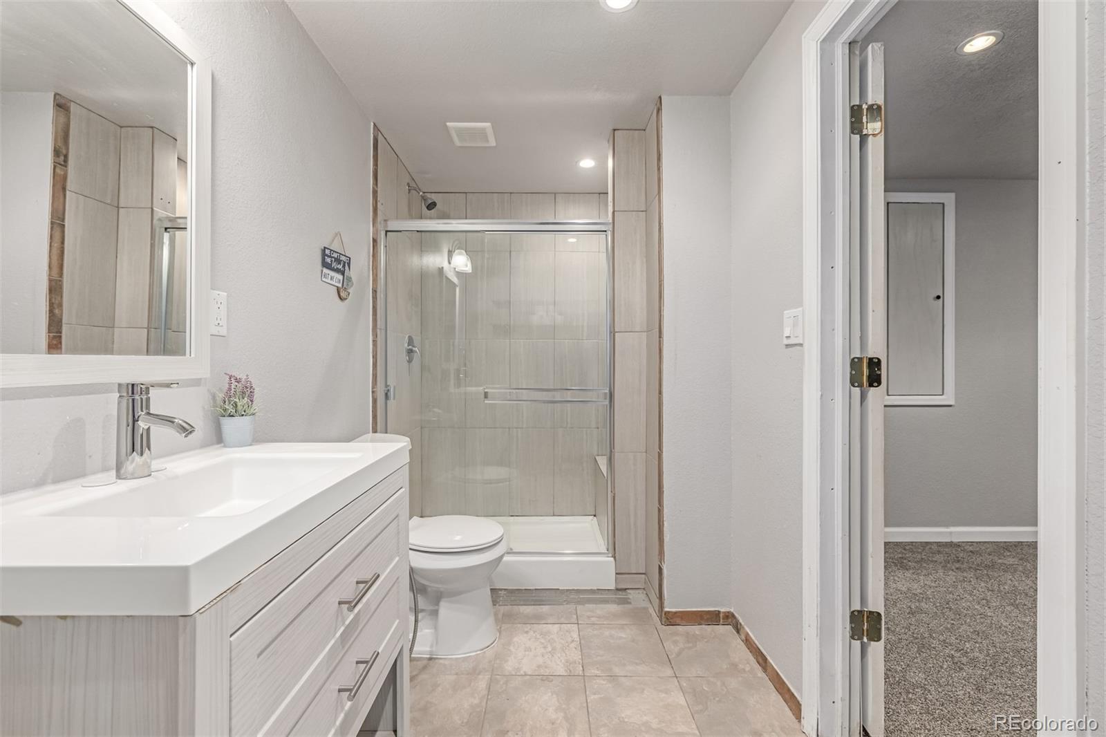 2905 S Deframe Way Lakewood CO 80228