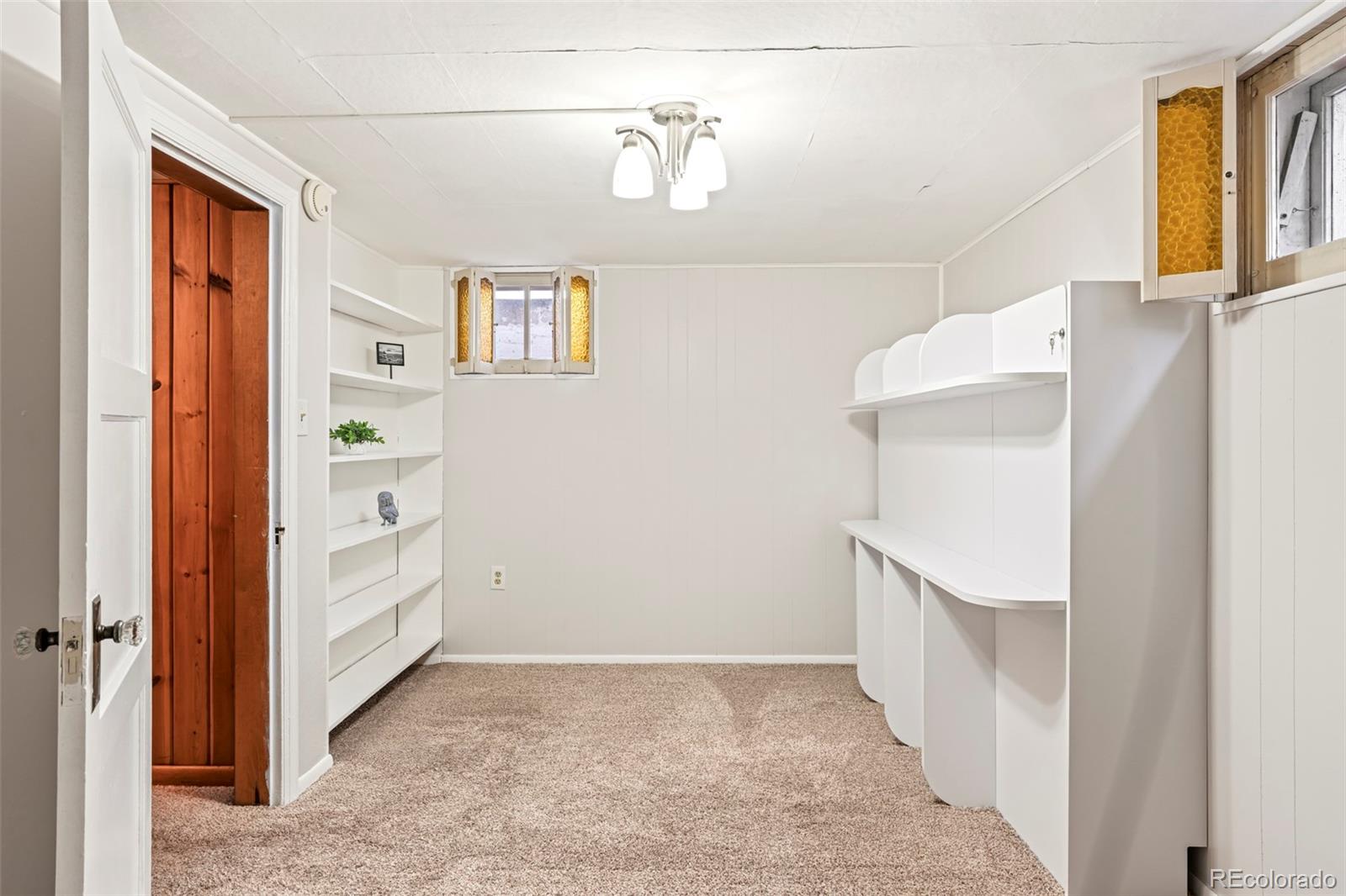 1150 Ivanhoe Street Denver CO 80220