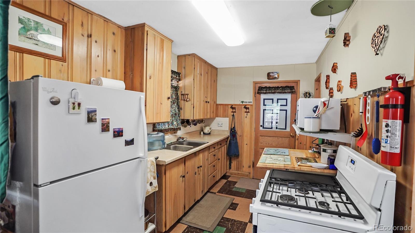 28488 Park Avenue Pine CO 80470