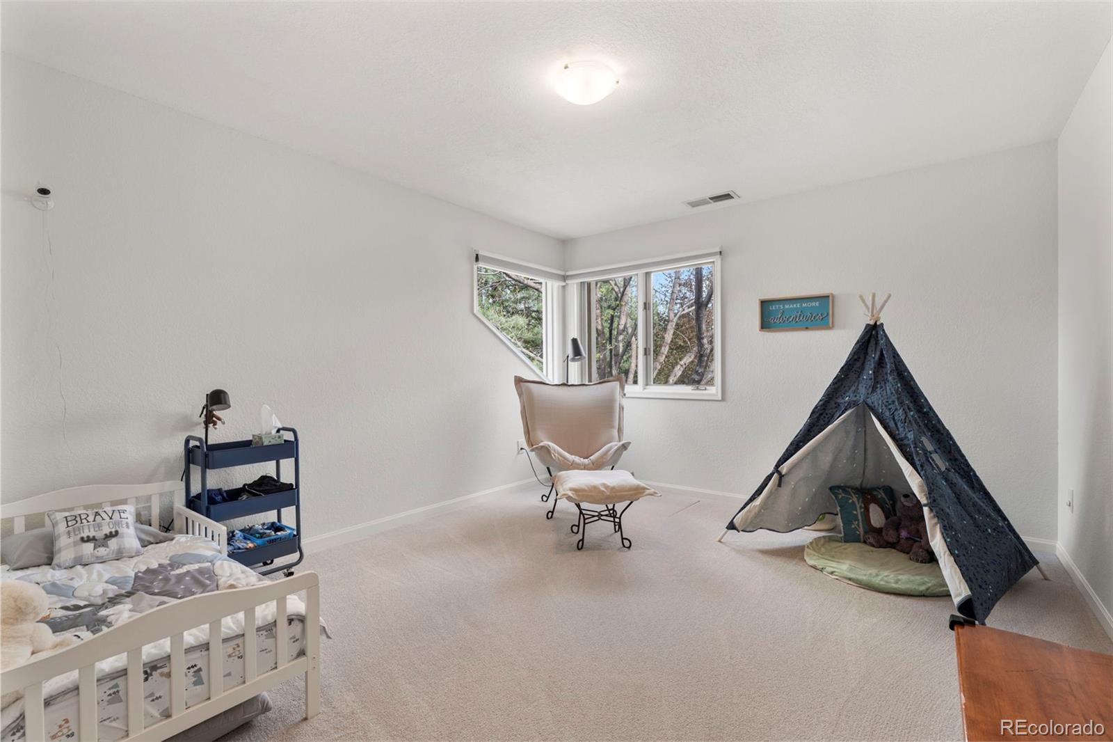 8478 Haystack Court Niwot CO 80503