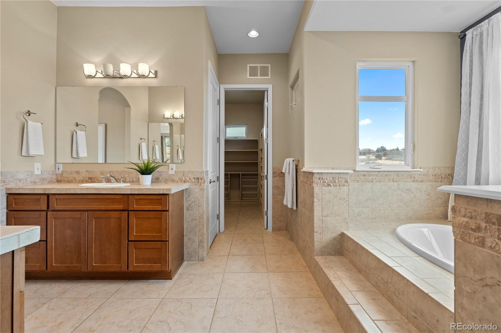 6329 Diamond Ridge Parkway Castle Rock CO 80108
