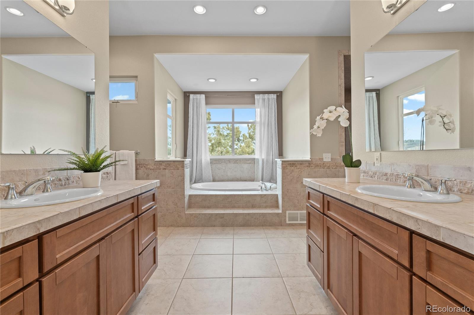 6329 Diamond Ridge Parkway Castle Rock CO 80108