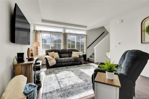 240 S Oak Hill Street Aurora CO 80018