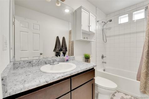 240 S Oak Hill Street Aurora CO 80018