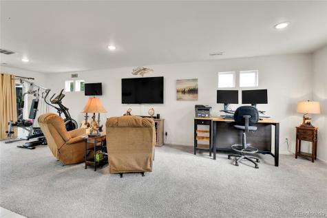 240 S Oak Hill Street Aurora CO 80018