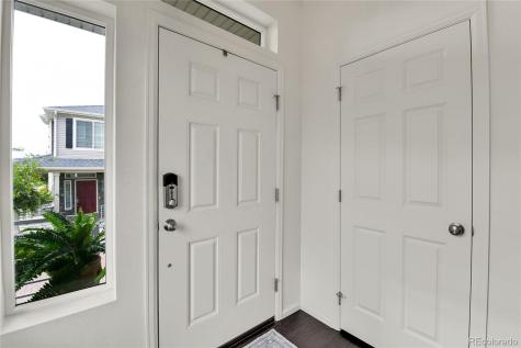 240 S Oak Hill Street Aurora CO 80018