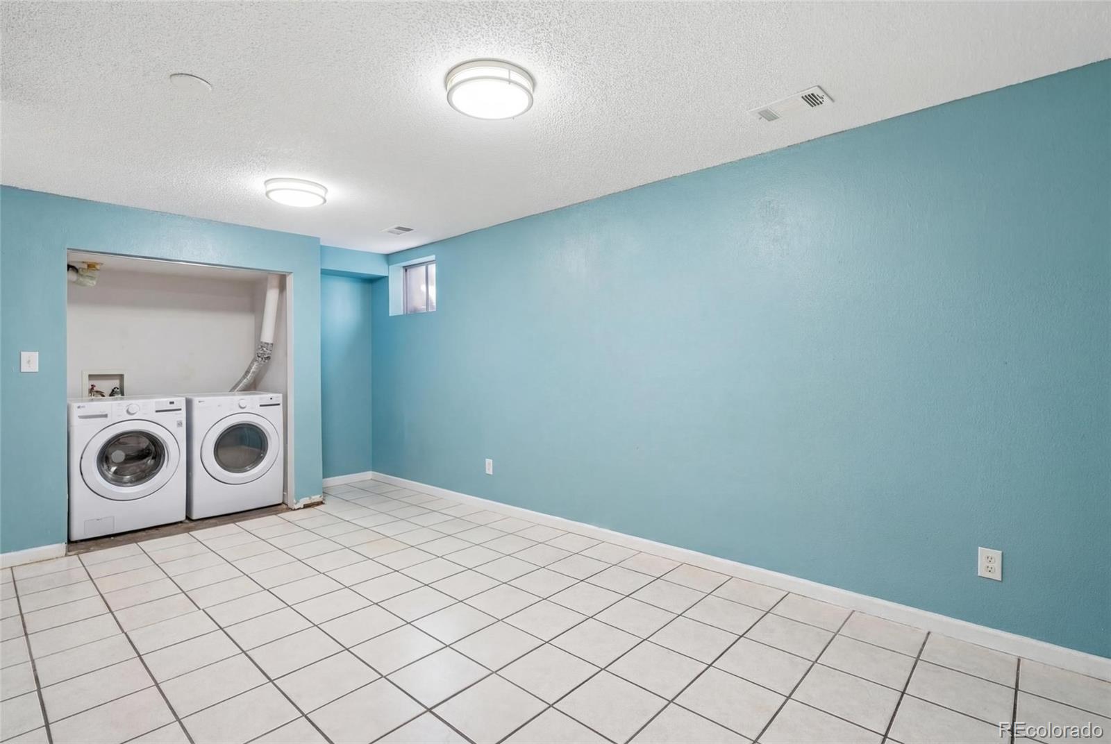 12234 E Berkeley Place Denver CO 80239