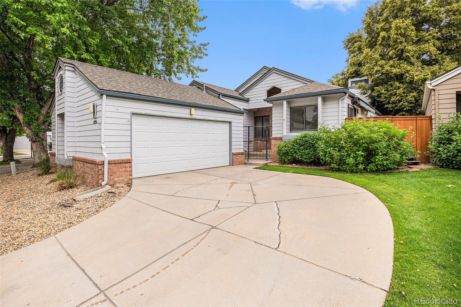 11196 E Baltic Drive Aurora CO 80014