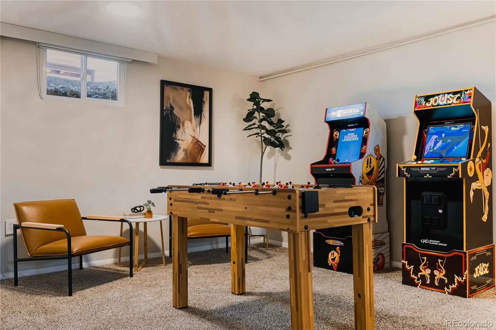 5390 Raritan Way Denver CO 80221