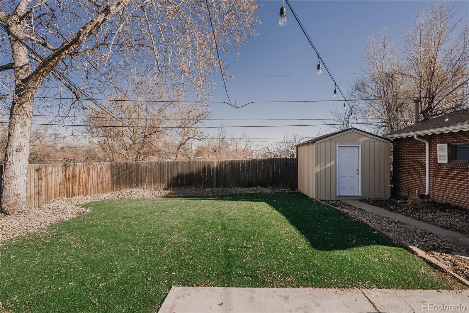 5390 Raritan Way Denver CO 80221
